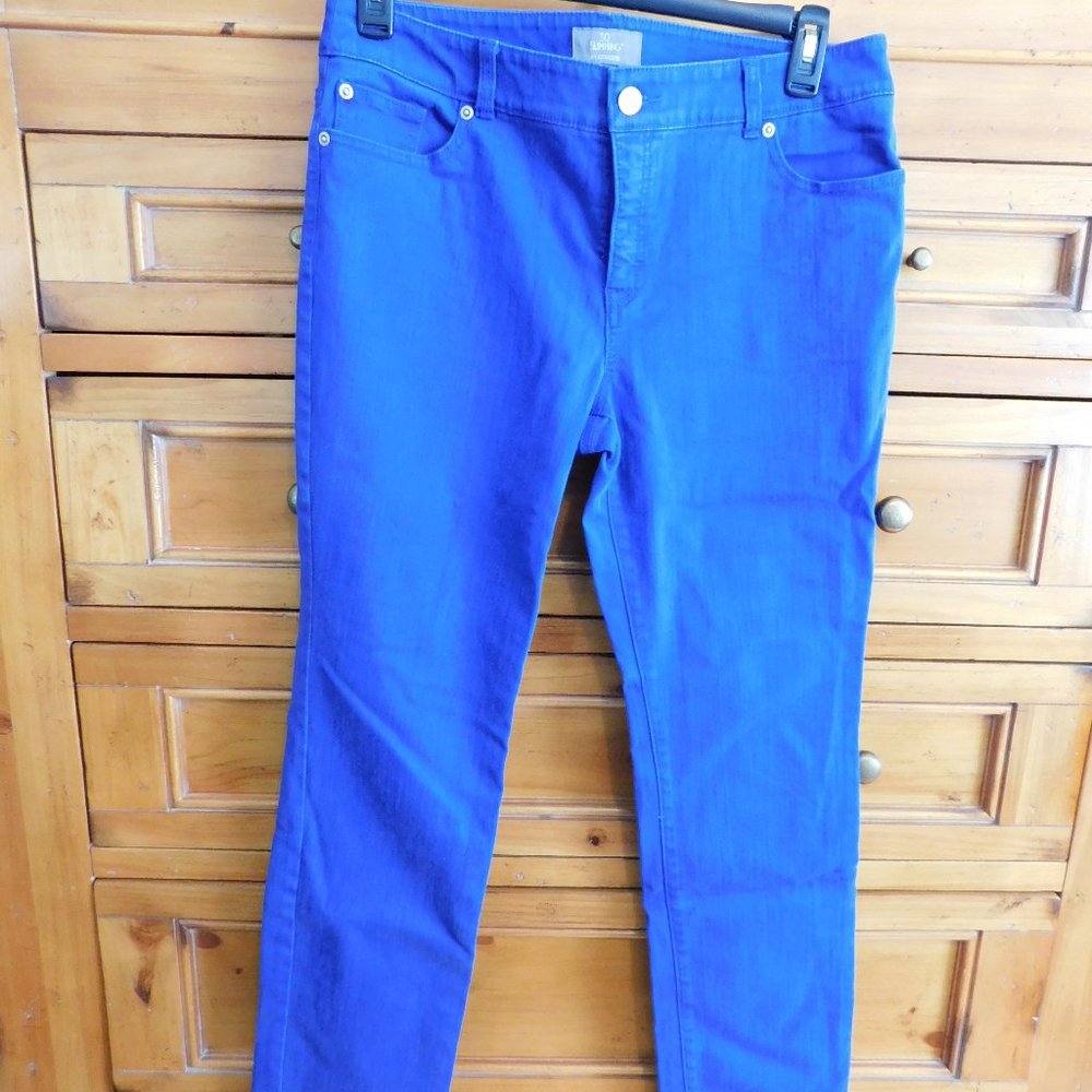 Chico's So Slimming Size 2 Pants